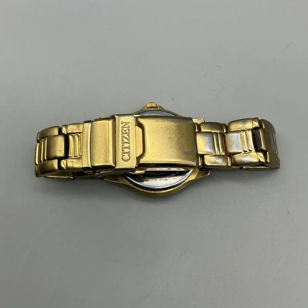 Citizen Eco-Drive Solar-Tech WR 100 Mens Watch 36mm Gold Tone Date 7.25